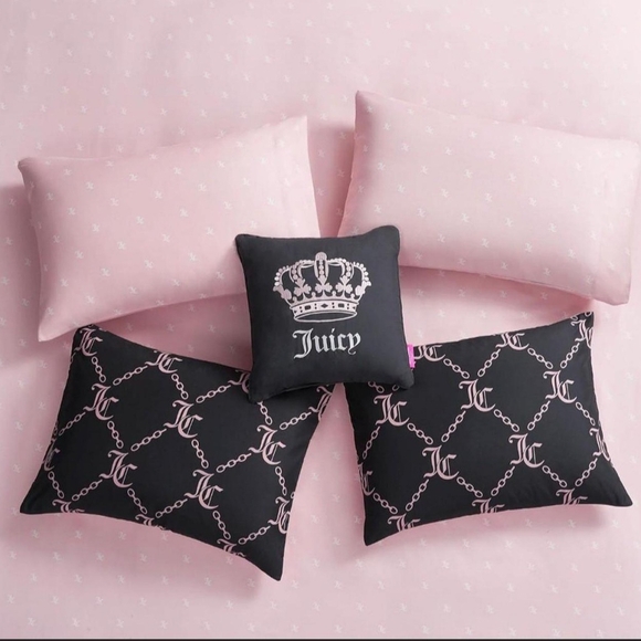Juicy Couture Queen Size Chain link Black and Pink Bed Set - Picture 4 of 11